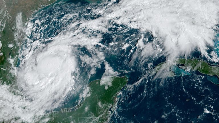 Hurricane Milton Set to Cause Disruption to Florida’s Aviation